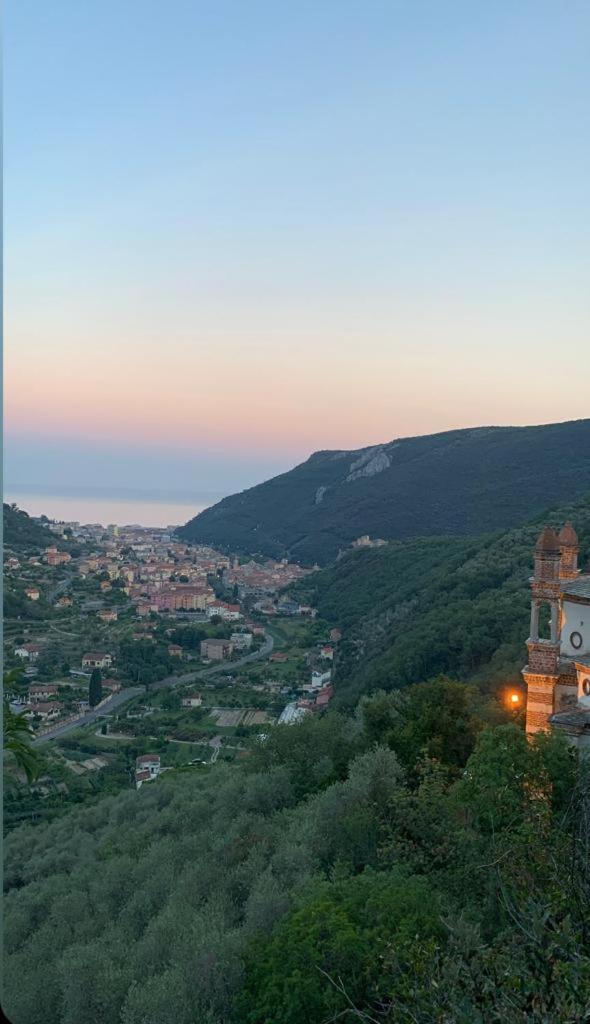فندق Ca Degli Ulivi فينالي ليغوري الغرفة الصورة